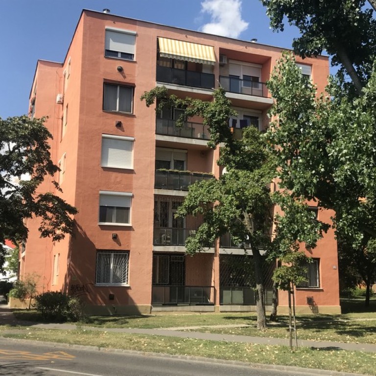 Hogyan készülnek kiszervezni alólunk a társasházi tulajdonunkat – egy törvénytervezet elemzése