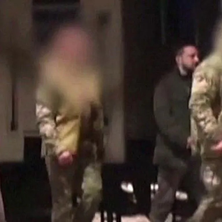 Zelenszkij egy amerikai katonai gépen az USA-ba röppent